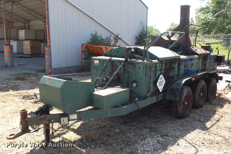 image for item DD2075 1999 Reeves tar pot kettle