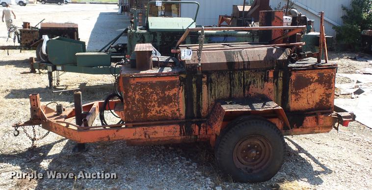 image for item DD2076 Cleasby tar pot kettle