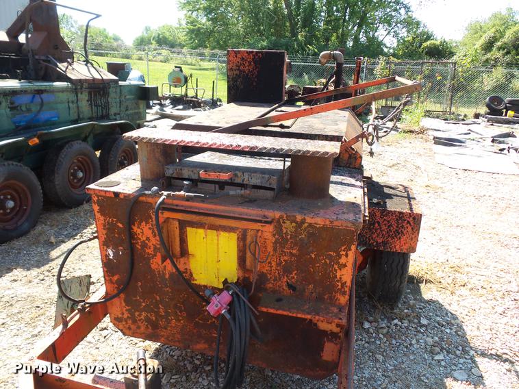 image for item DD2076 Cleasby tar pot kettle