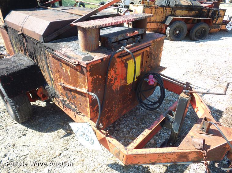 image for item DD2076 Cleasby tar pot kettle