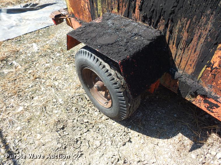 image for item DD2076 Cleasby tar pot kettle