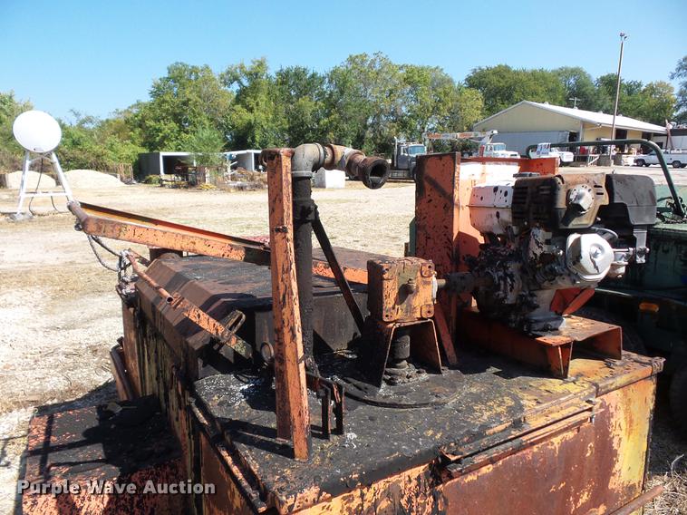 image for item DD2076 Cleasby tar pot kettle