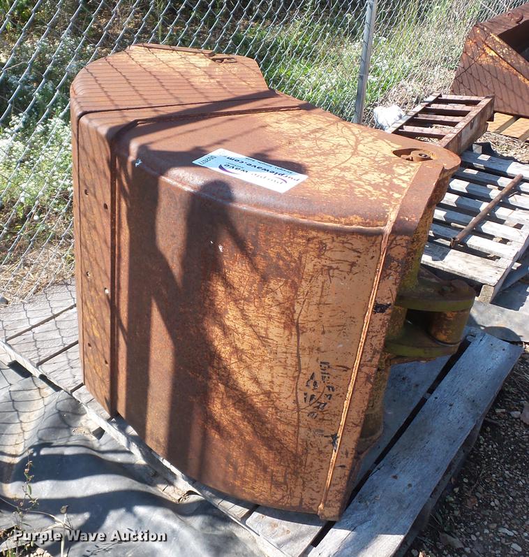 image for item DD2077 Clamshell bucket