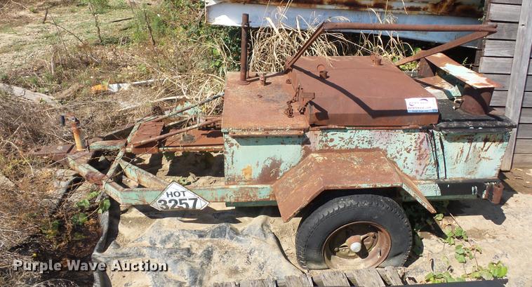 image for item DD2081 Garlock tar pot kettle