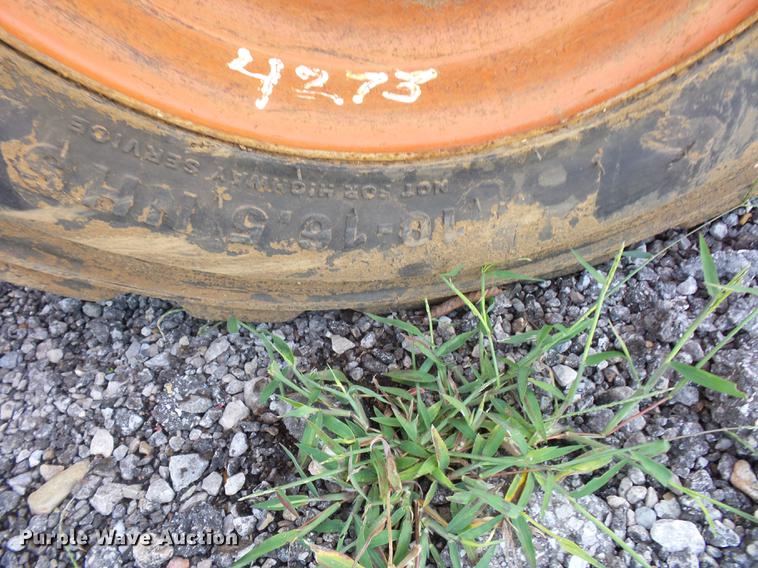 image for item DD2111 1998 Bobcat 763 skid steer