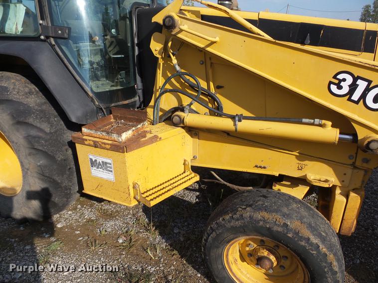 image for item DD2118 1997 John Deere 310E backhoe