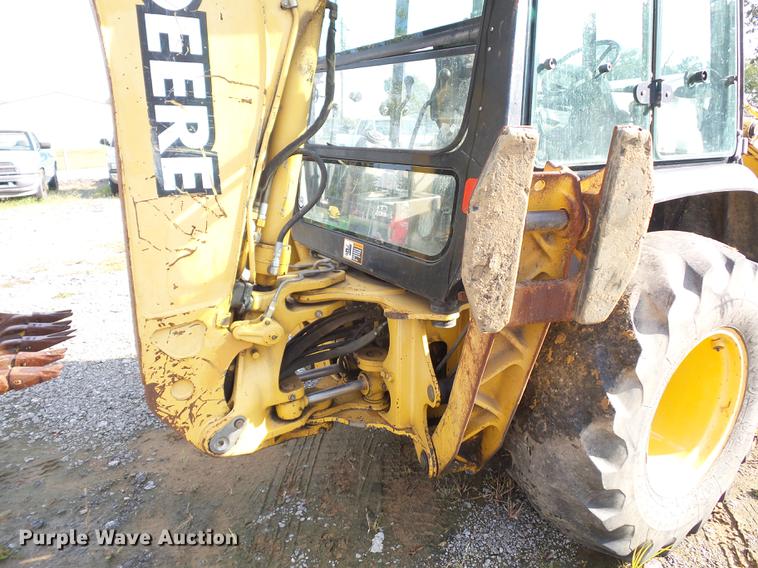 image for item DD2118 1997 John Deere 310E backhoe