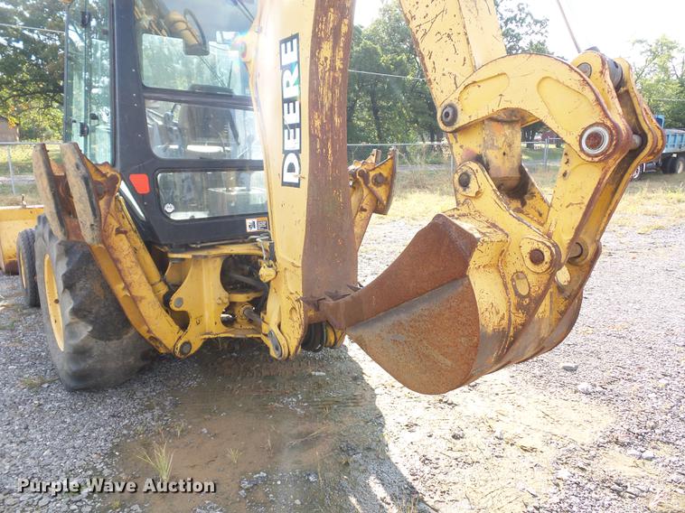 image for item DD2118 1997 John Deere 310E backhoe