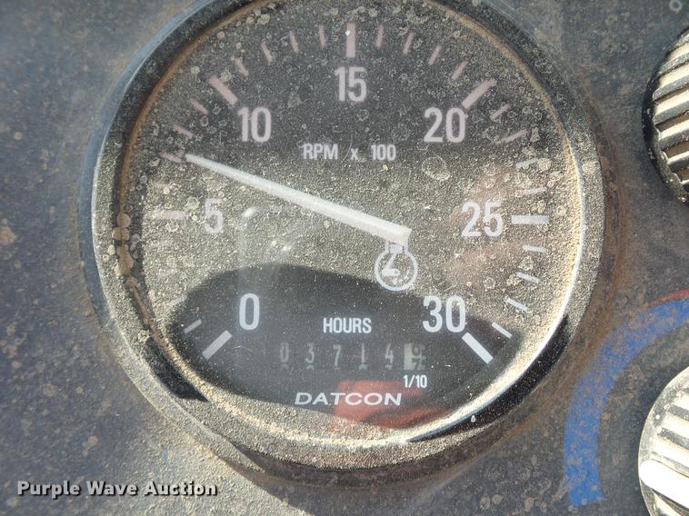 image for item DD2118 1997 John Deere 310E backhoe