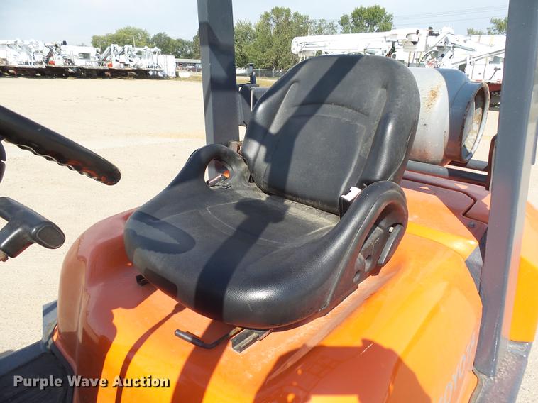 image for item DH9720 1997 Toyota forklift