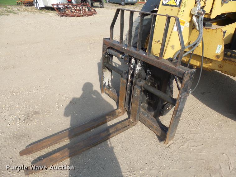 image for item DH9721 2003 Caterpillar TH350B telehandler