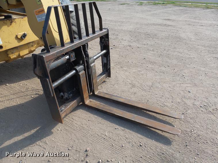 image for item DH9721 2003 Caterpillar TH350B telehandler