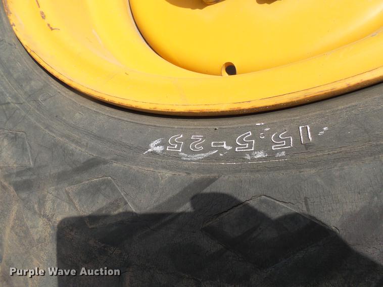 image for item DH9721 2003 Caterpillar TH350B telehandler