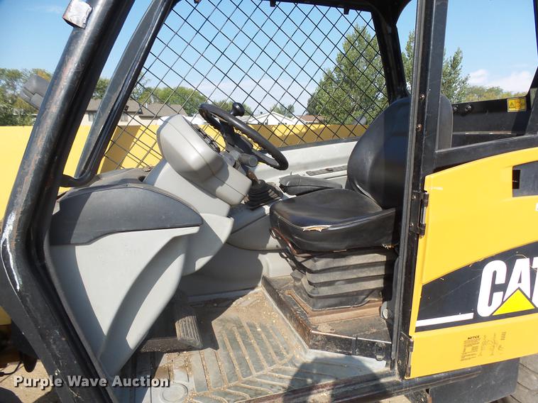 image for item DH9721 2003 Caterpillar TH350B telehandler