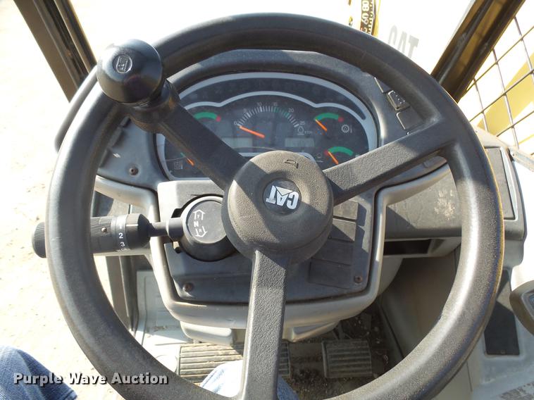 image for item DH9721 2003 Caterpillar TH350B telehandler