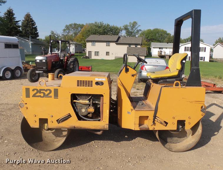 image for item DH9722 Case W252 double drum roller