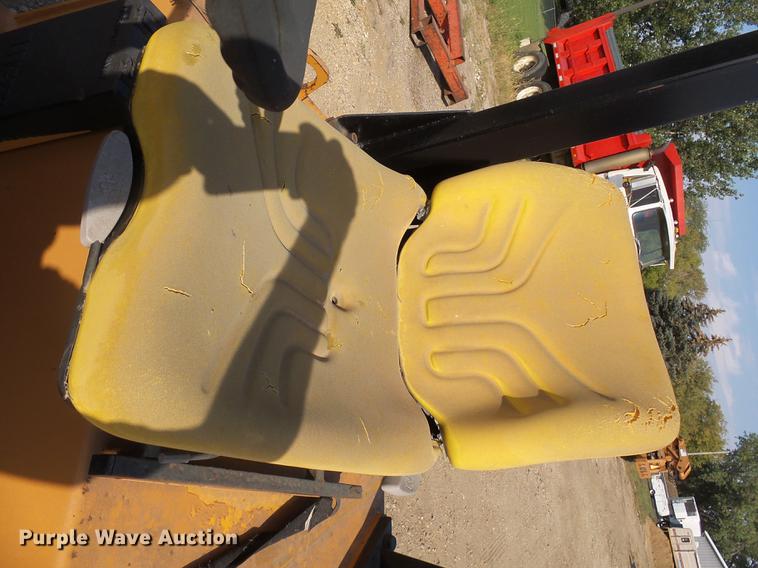 image for item DH9722 Case W252 double drum roller