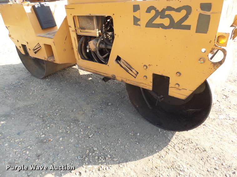 image for item DH9722 Case W252 double drum roller