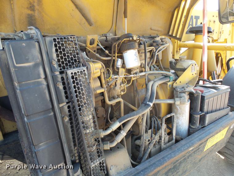 image for item DH9723 1999 Caterpillar TH63 telehandler