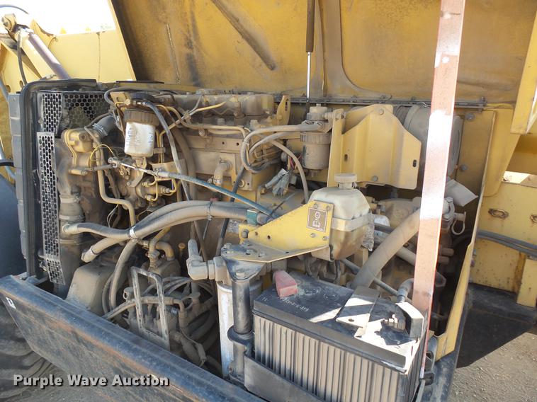 image for item DH9723 1999 Caterpillar TH63 telehandler