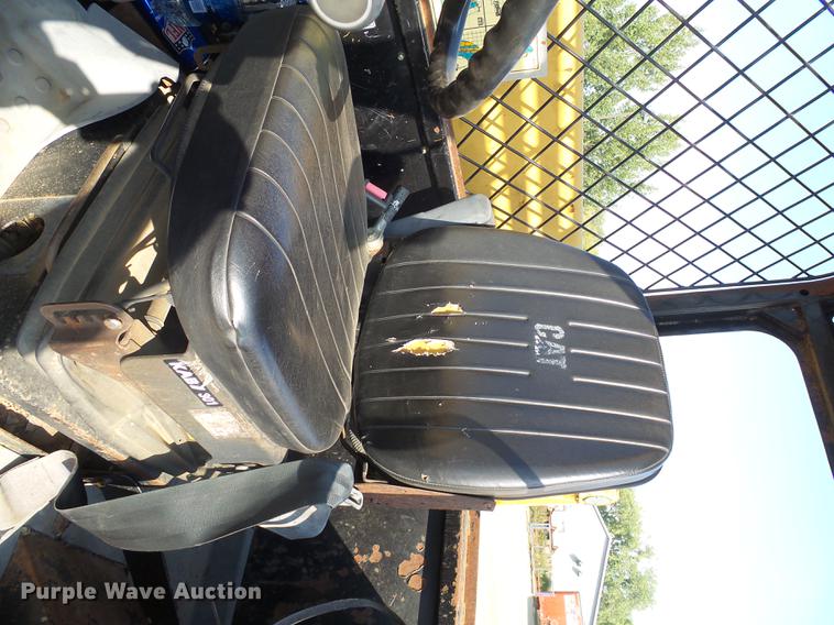 image for item DH9723 1999 Caterpillar TH63 telehandler