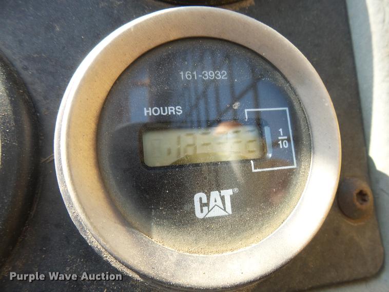 image for item DH9723 1999 Caterpillar TH63 telehandler