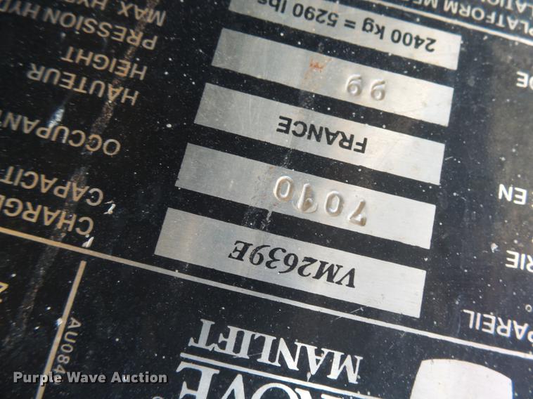 image for item DH9725 1999 Grove VM2639E vertical lift