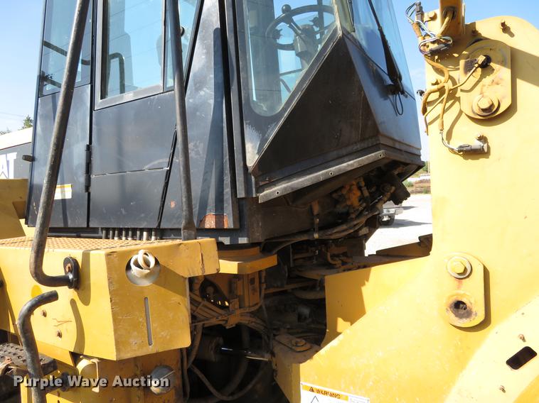 image for item DI9873 2003 Caterpillar 950G Series II wheel loader