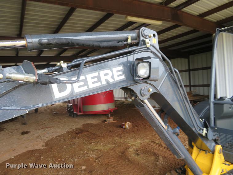 image for item DI9890 2014 John Deere 27D excavator