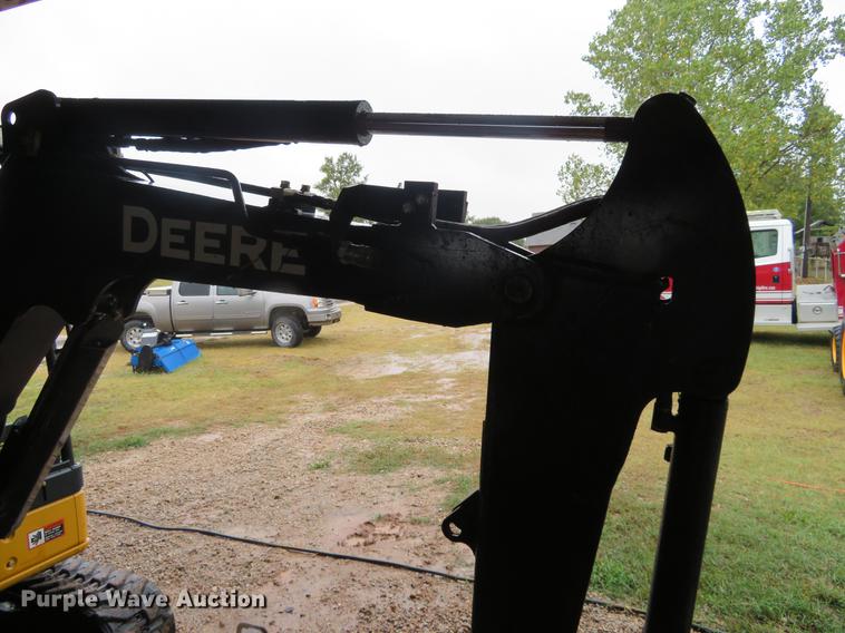 image for item DI9890 2014 John Deere 27D excavator