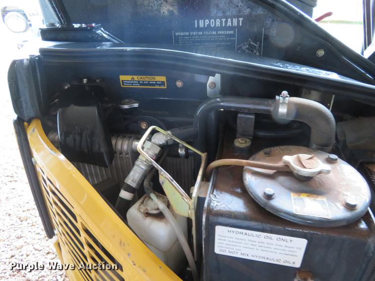 image for item DI9890 2014 John Deere 27D excavator