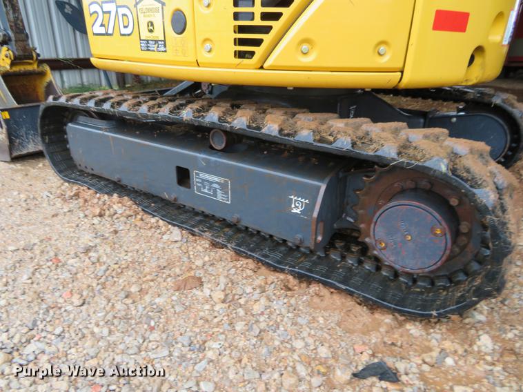image for item DI9890 2014 John Deere 27D excavator