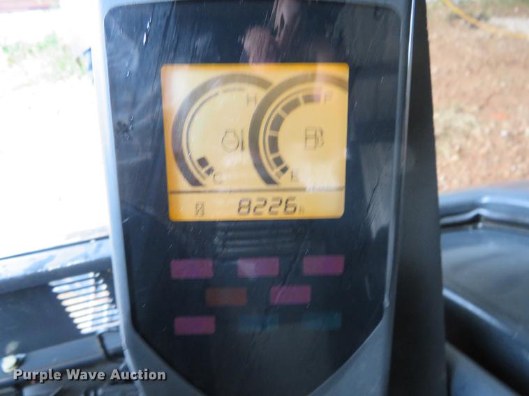 image for item DI9890 2014 John Deere 27D excavator