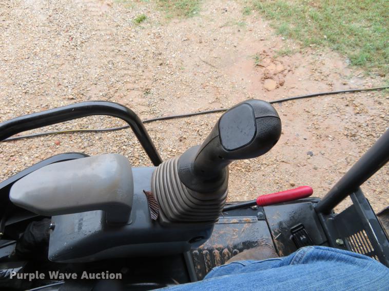 image for item DI9890 2014 John Deere 27D excavator