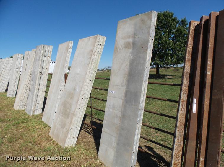 image for item DP9674 (8) aluminum concrete forms