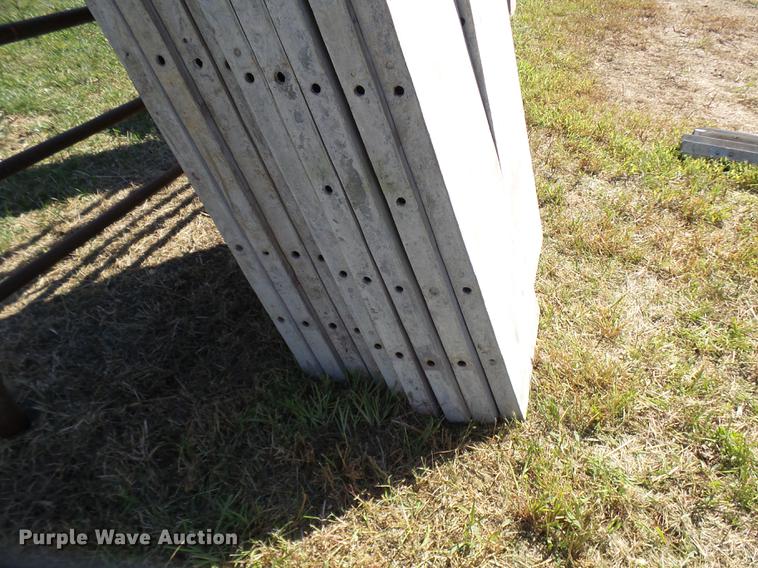 image for item DP9679 (19) aluminum concrete forms