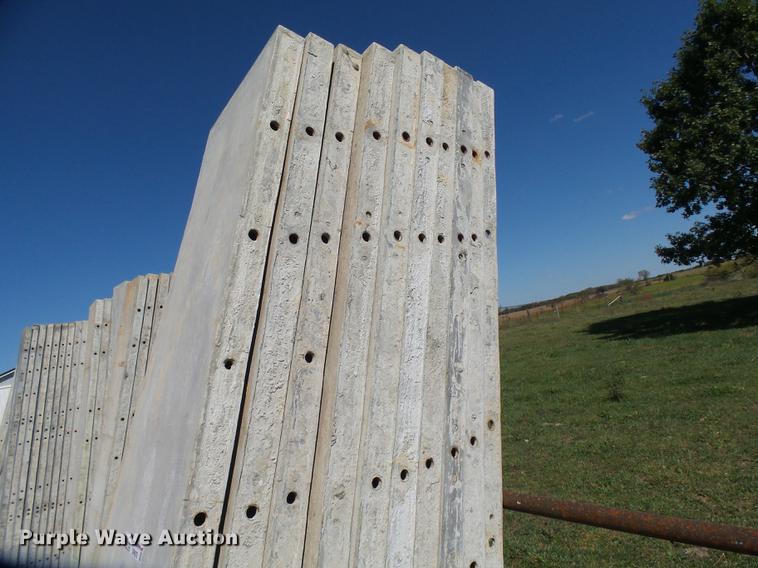 image for item DP9679 (19) aluminum concrete forms