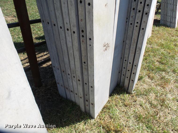 image for item DP9681 (27) aluminum concrete forms