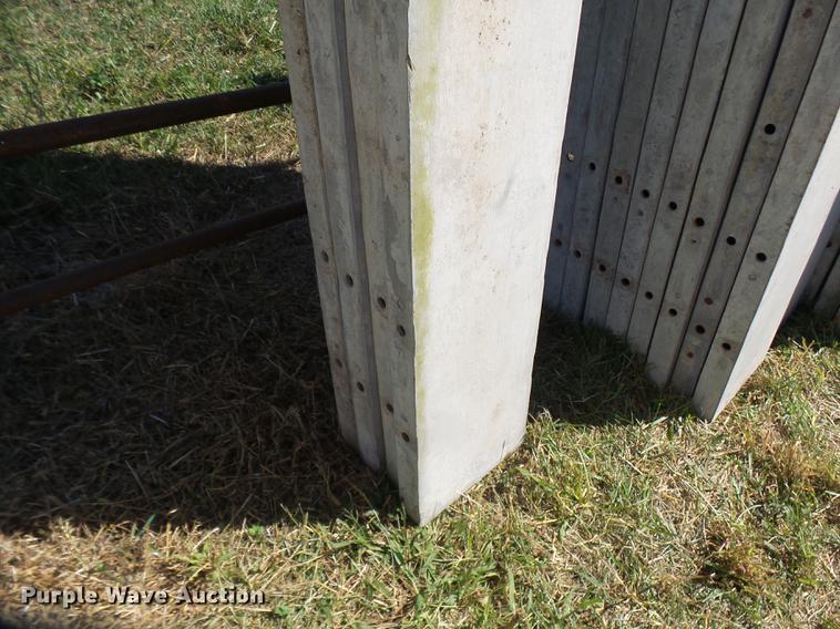 image for item DP9682 (4) aluminum concrete forms