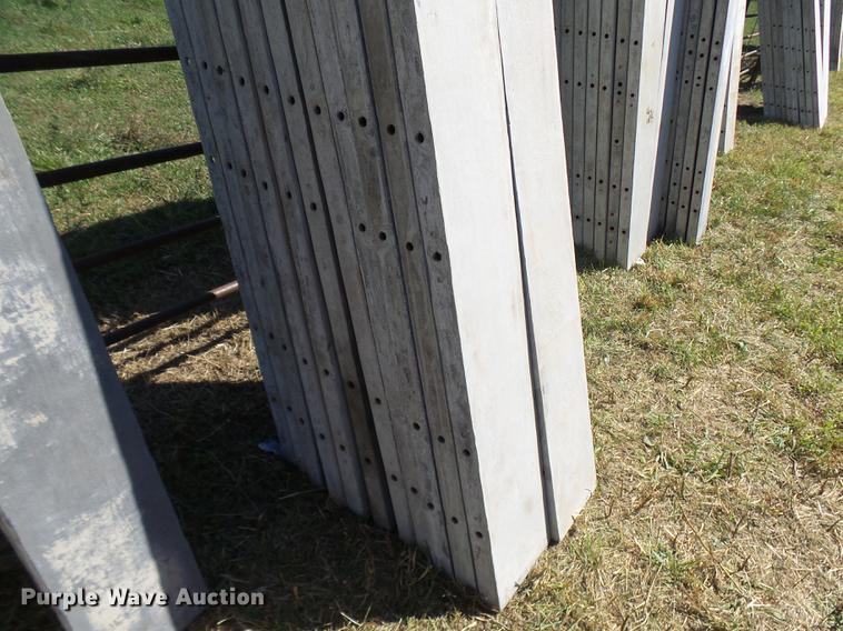 image for item DP9683 (22) aluminum concrete forms