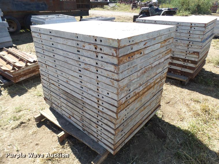 image for item DP9697 (18) steel concrete forms