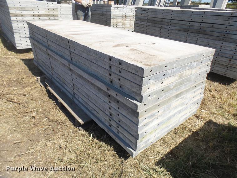 image for item DP9700 (12) aluminum wall concrete forms