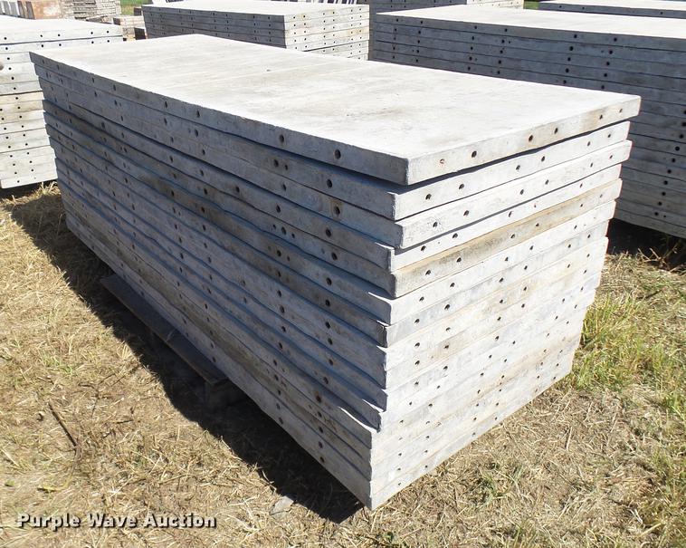 image for item DP9701 (16) aluminum wall concrete panels