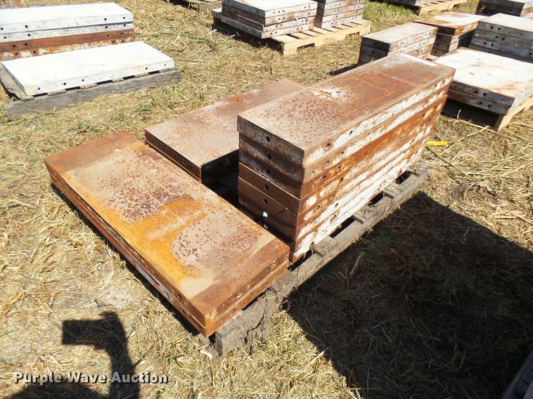image for item DP9708 (12) steel concrete forms
