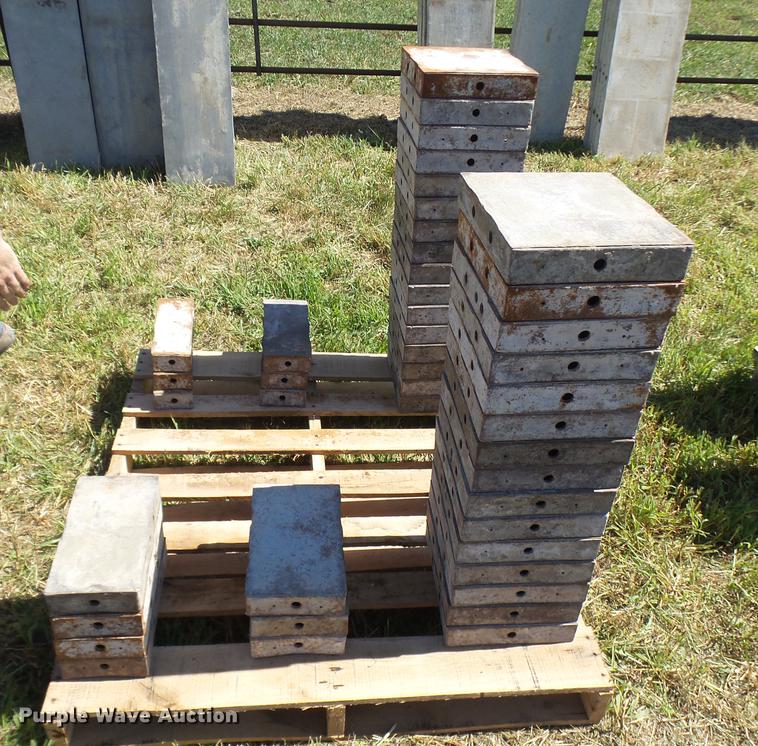 image for item DP9714 (44) steel concrete forms