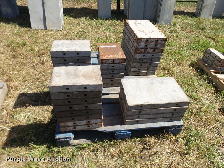 image for item DP9715 (34) steel concrete forms