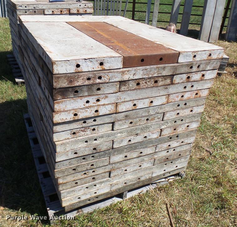 image for item DP9718 (64) steel concrete forms