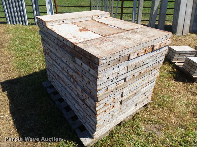 image for item DP9719 (65) concrete forms