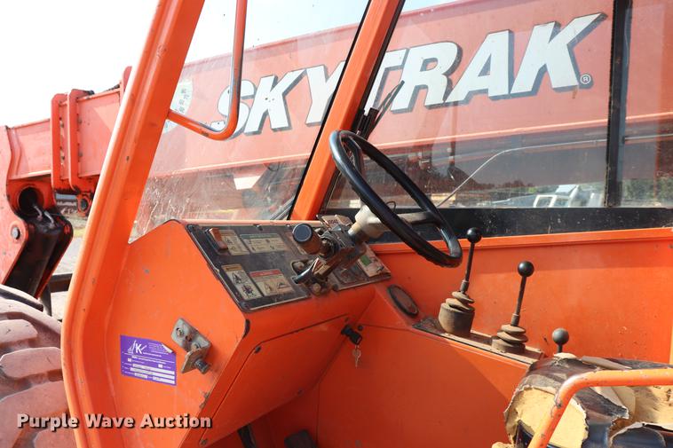 image for item ED9523 2007 SkyTrak 10042 telehandler