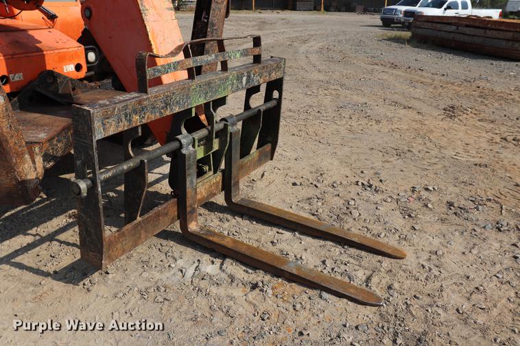 image for item ED9523 2007 SkyTrak 10042 telehandler